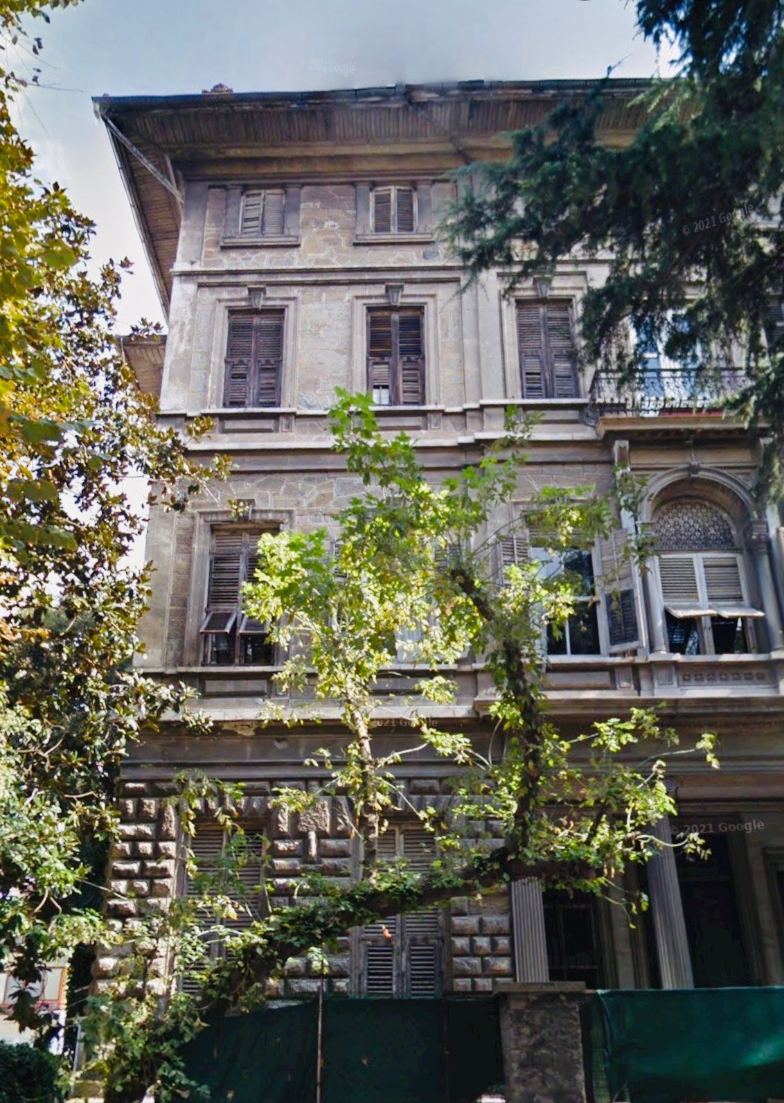 Sarica paşa Köşkü Mansion in Moda Istanbul Sarica paşa Köşkü Mansion in Moda Istanbul - 1-Day in Kadıköy; Enjoy Istanbul’s Asian Side